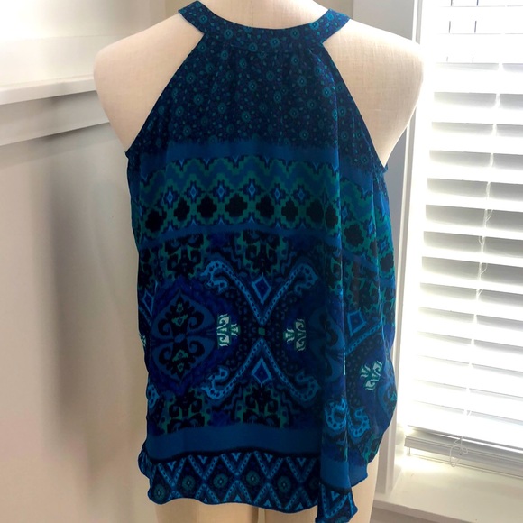 Express Top - Picture 2 of 6